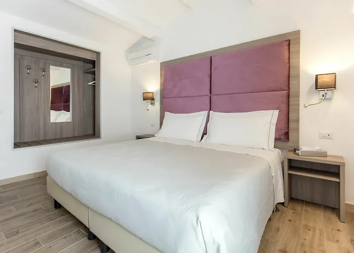 Apollo Guest House
