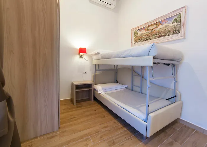 Apollo Guest House